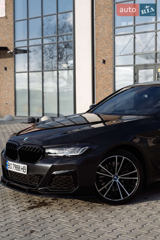 Седан BMW 5 Series 2018 в Тернополі