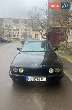 Седан BMW 5 Series 1992 в Луцьку