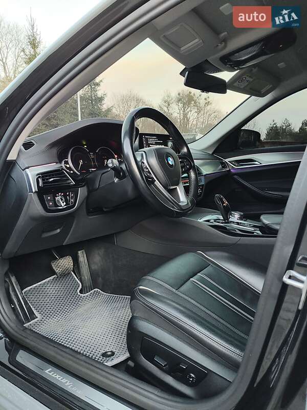 Седан BMW 5 Series 2017 в Львові фото 32 Седан BMW 5 Series 2017 в Львові