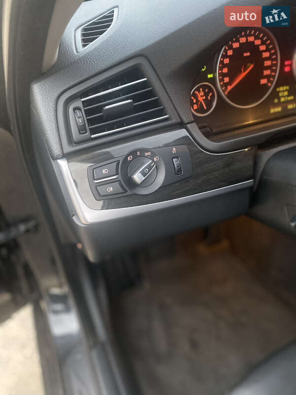 Седан BMW 5 Series 2010 в Рівному фото 29 Седан BMW 5 Series 2010 в Рівному