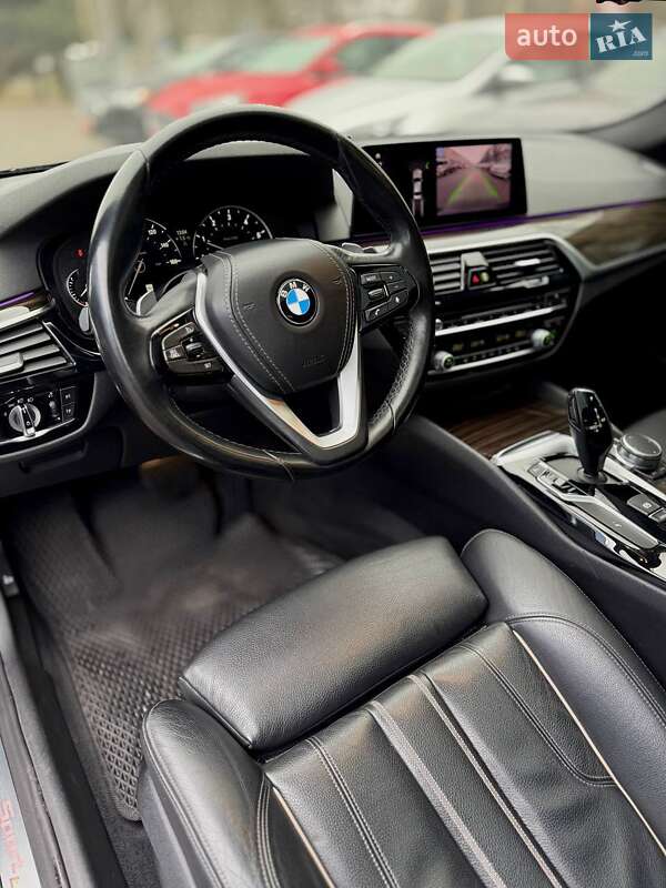 Седан BMW 5 Series 2018 в Днепре