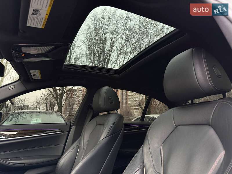 Седан BMW 5 Series 2018 в Днепре