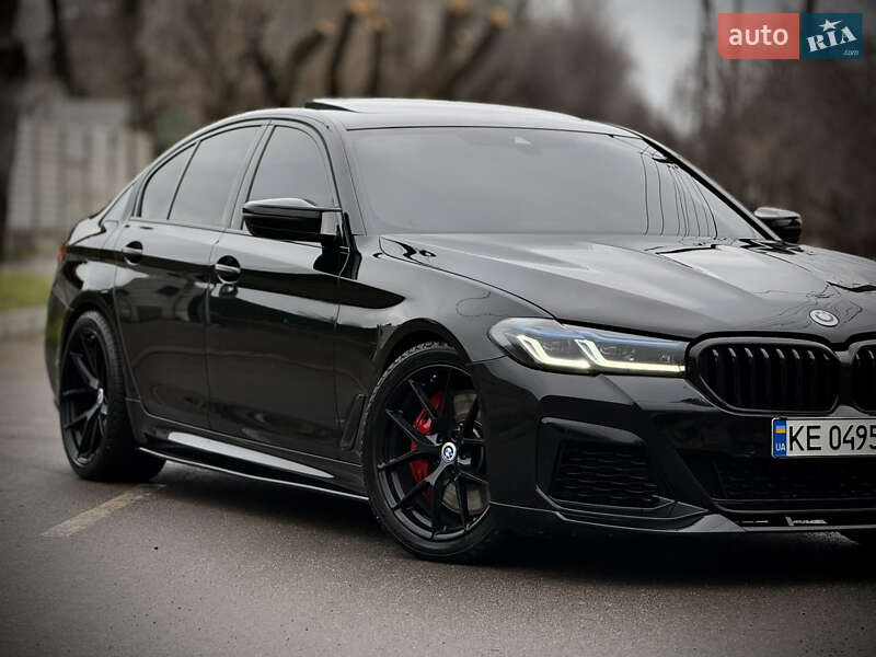 Седан BMW 5 Series 2017 в Запорожье