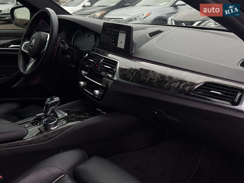 Седан BMW 5 Series 2017 в Запорожье