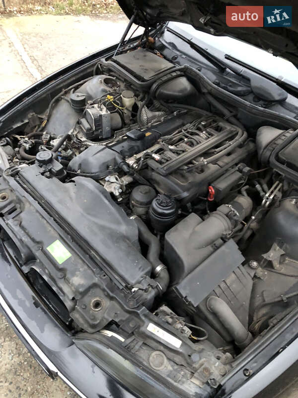 Седан BMW 5 Series 1999 в Киеве