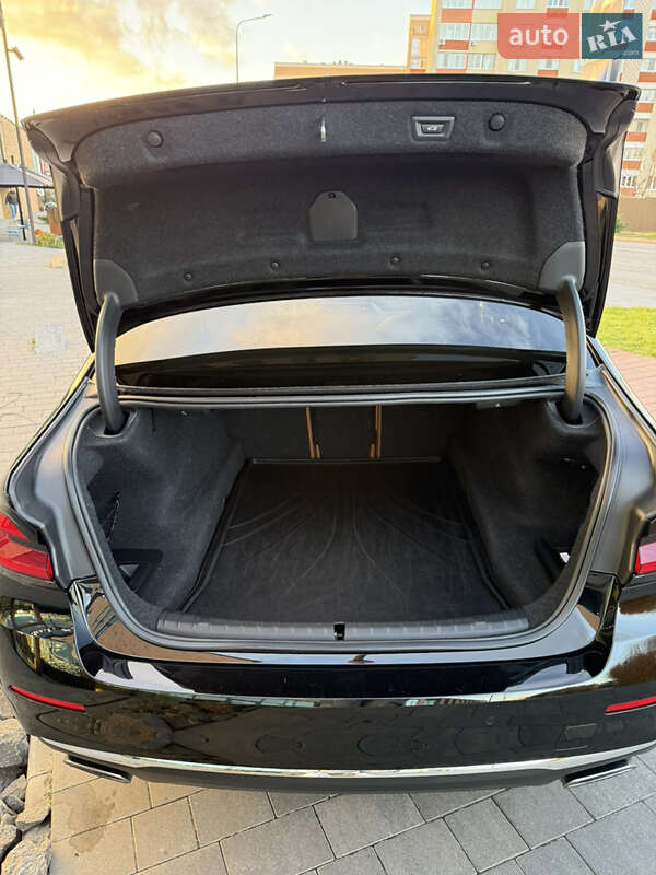 Седан BMW 5 Series 2020 в Хмельницком