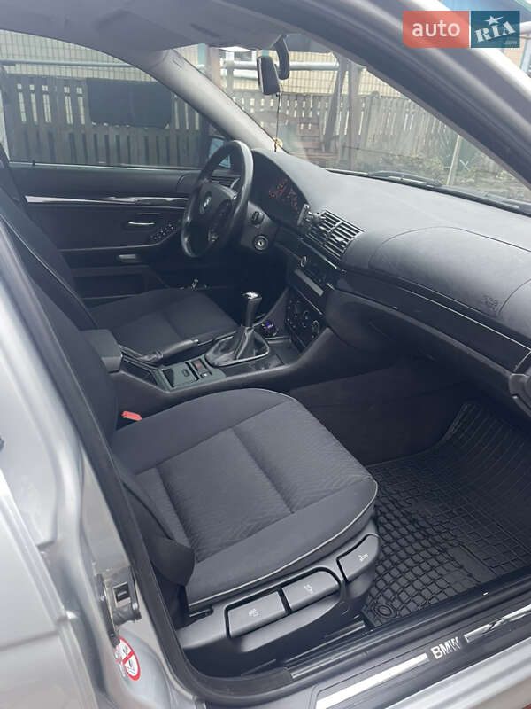 Седан BMW 5 Series 2003 в Вінниці