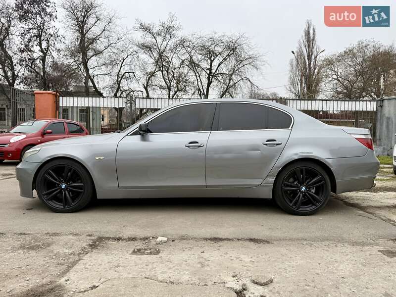 Седан BMW 5 Series 2005 в Одесі