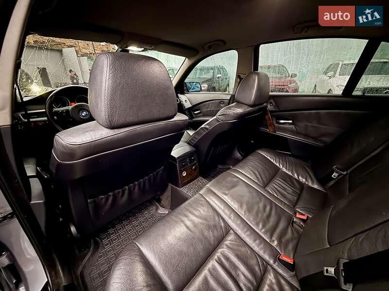 Седан BMW 5 Series 2005 в Одесі