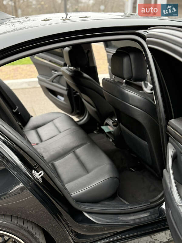 Седан BMW 5 Series 2010 в Одессе