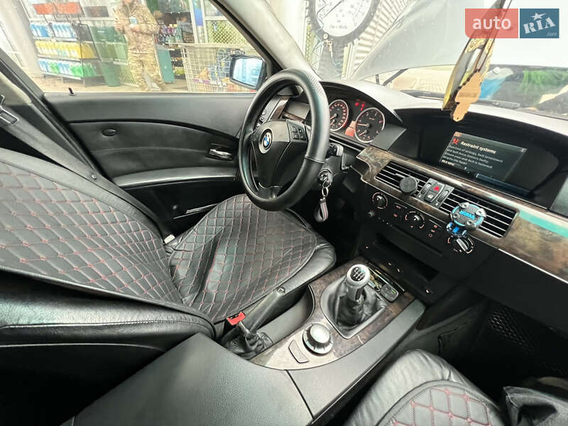 Седан BMW 5 Series 2004 в Хмельницком