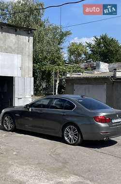 Седан BMW 5 Series 2015 в Николаеве