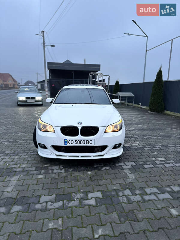 Седан BMW 5 Series 2008 в Ужгороді