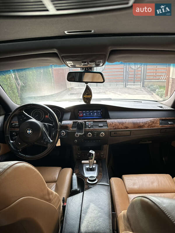 Седан BMW 5 Series 2008 в Ужгороді