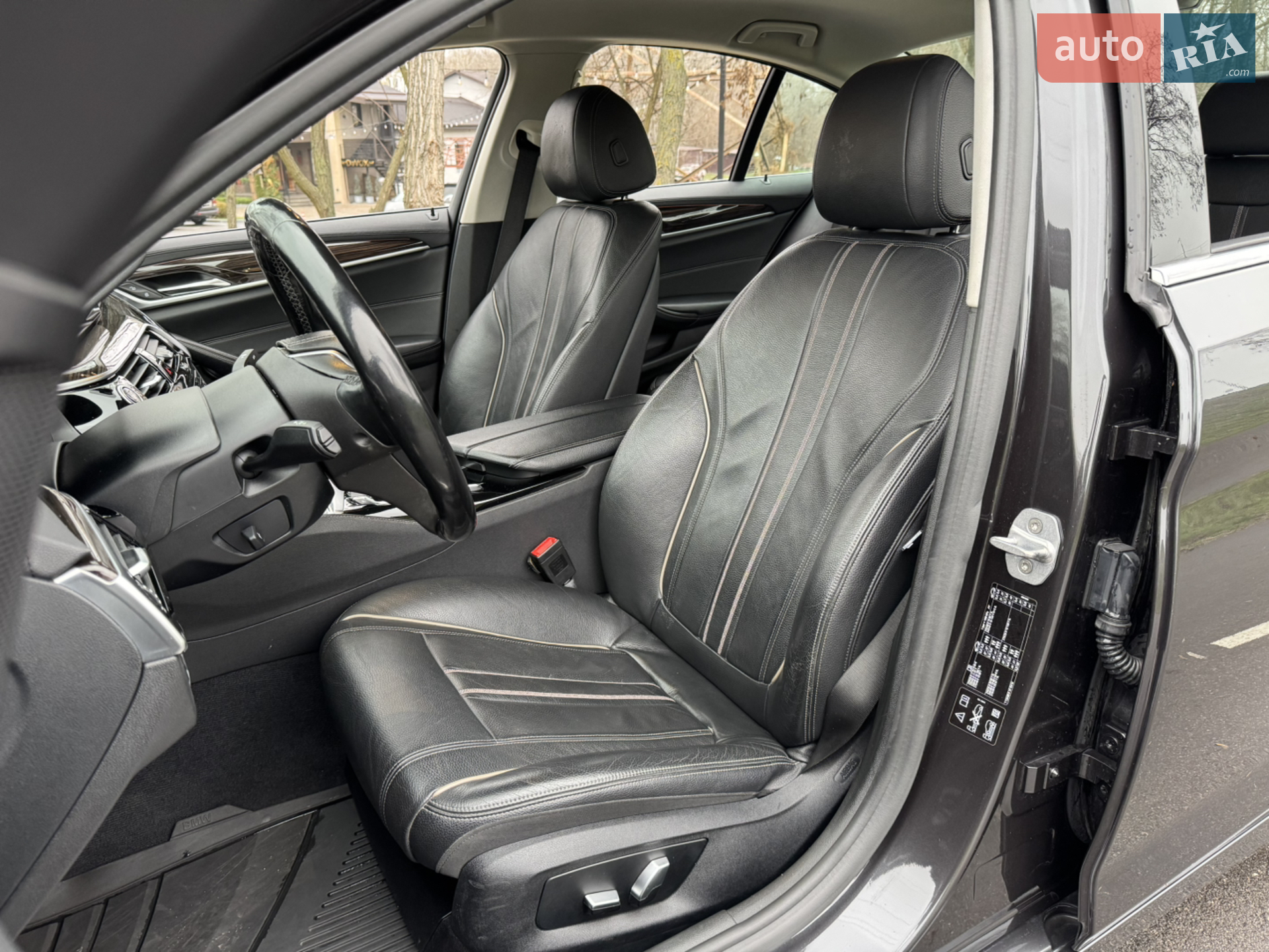 2017 BMW 5er - мініатюра 9