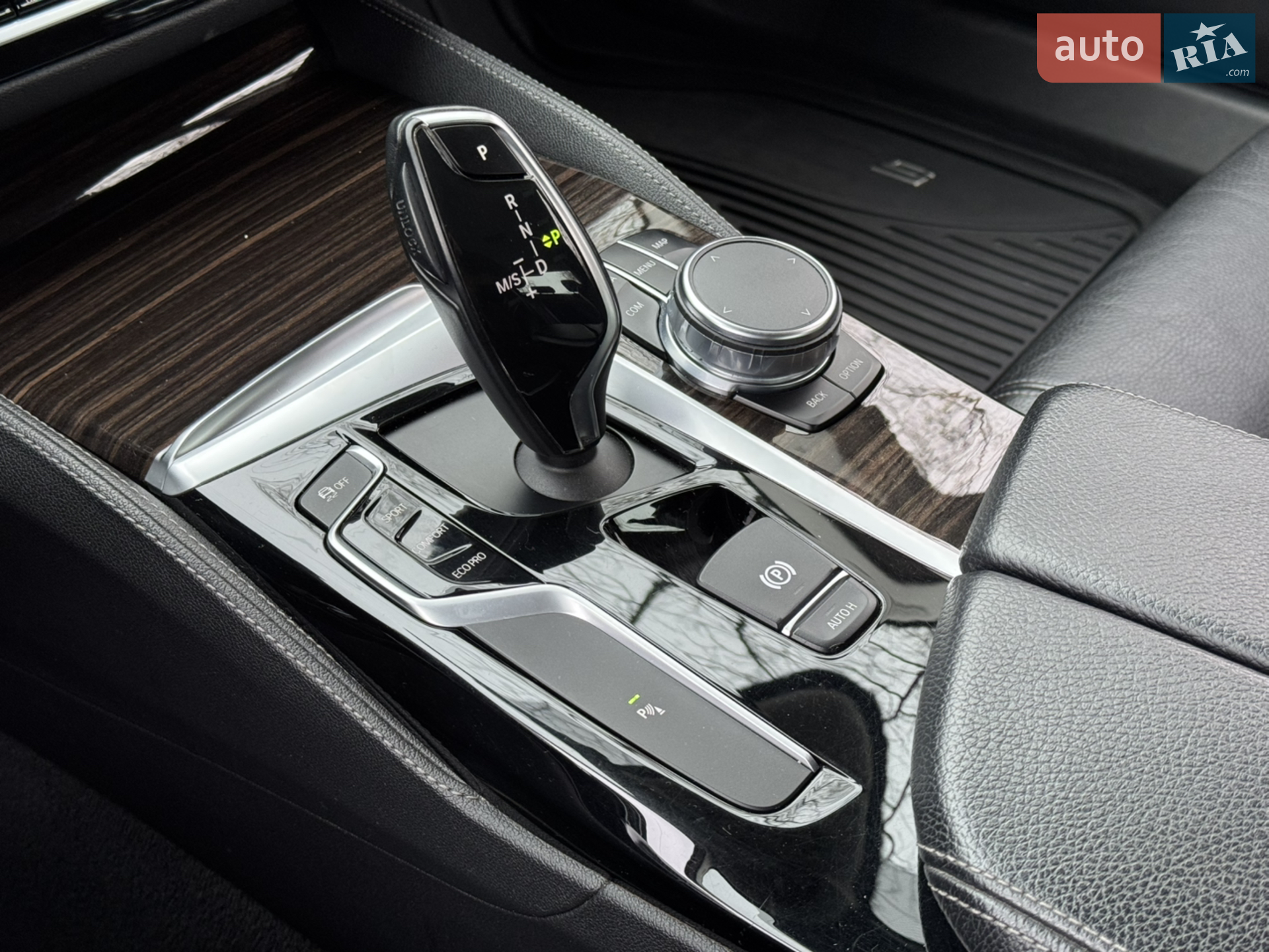 2017 BMW 5er - мініатюра 24