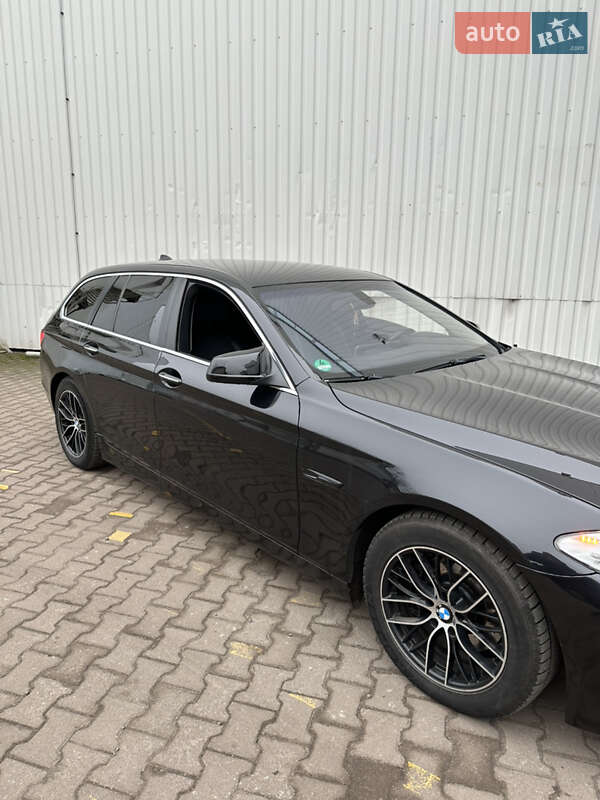 Універсал BMW 5 Series 2011 в Житомирі