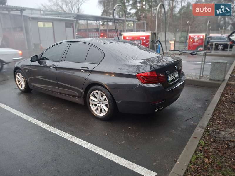 Седан BMW 5 Series 2015 в Києві