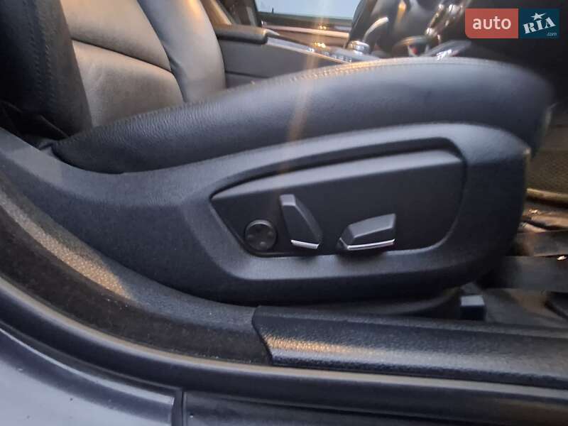 Седан BMW 5 Series 2015 в Києві