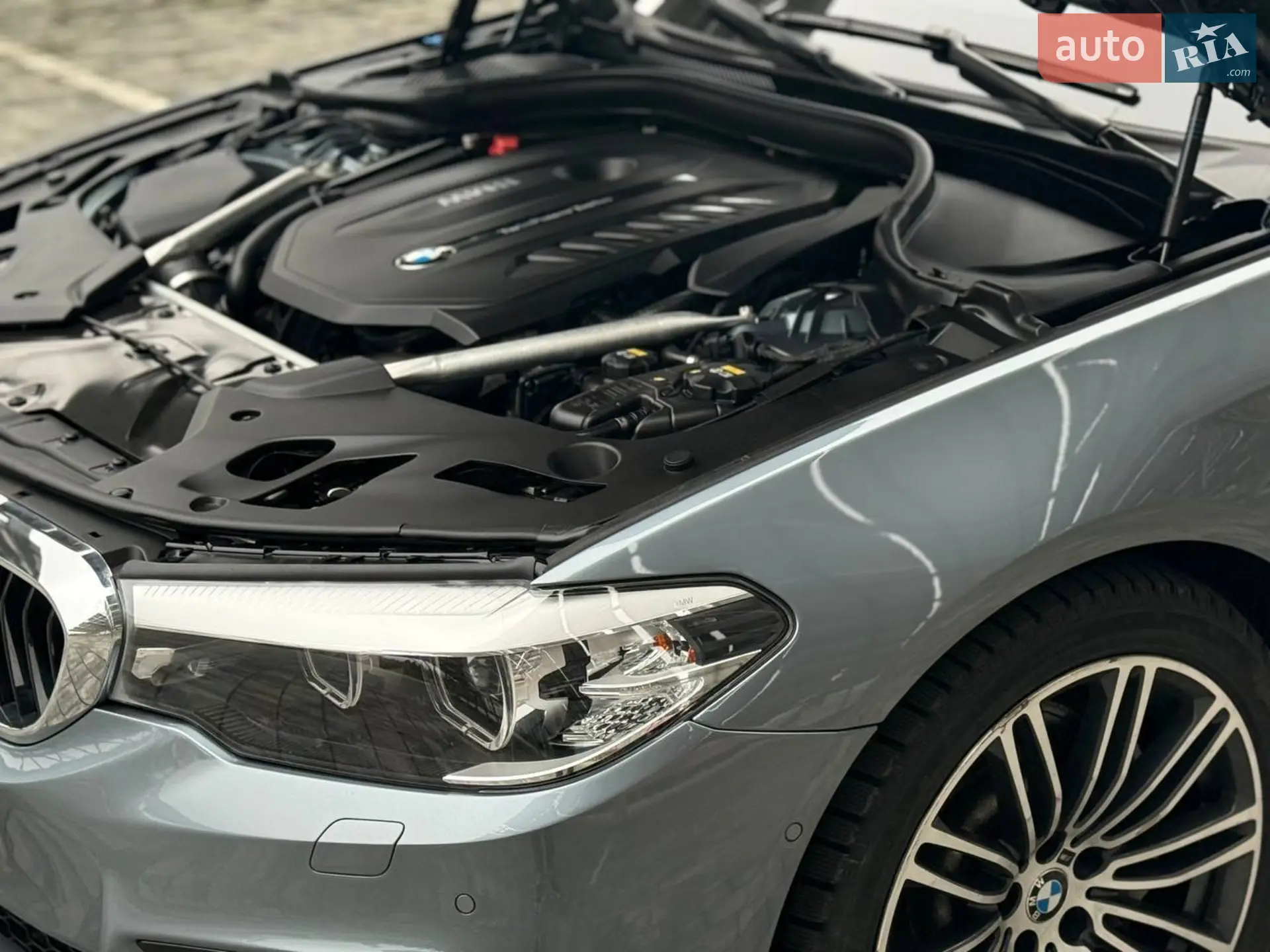 2018 BMW 5er - мініатюра 2