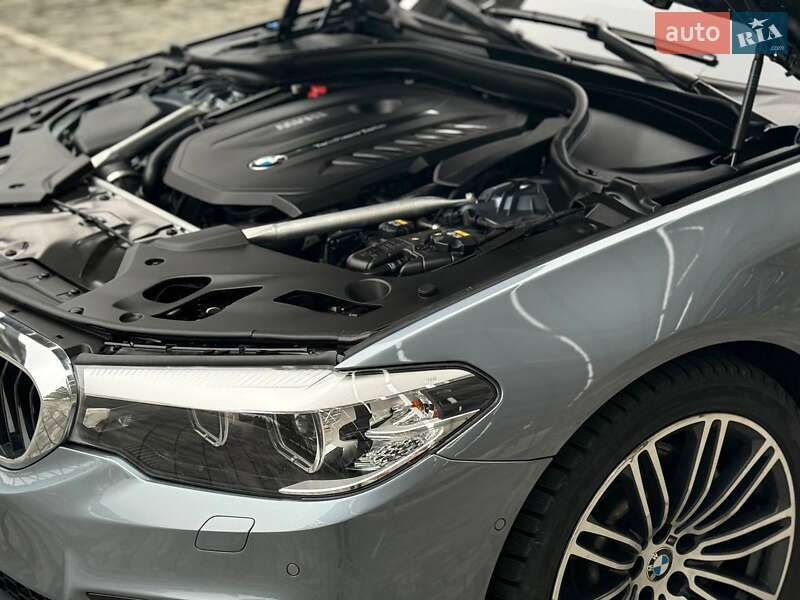 Седан BMW 5 Series 2018 в Житомире