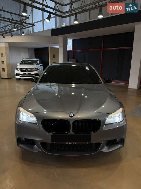 Седан BMW 5 Series 2012 в Запорожье