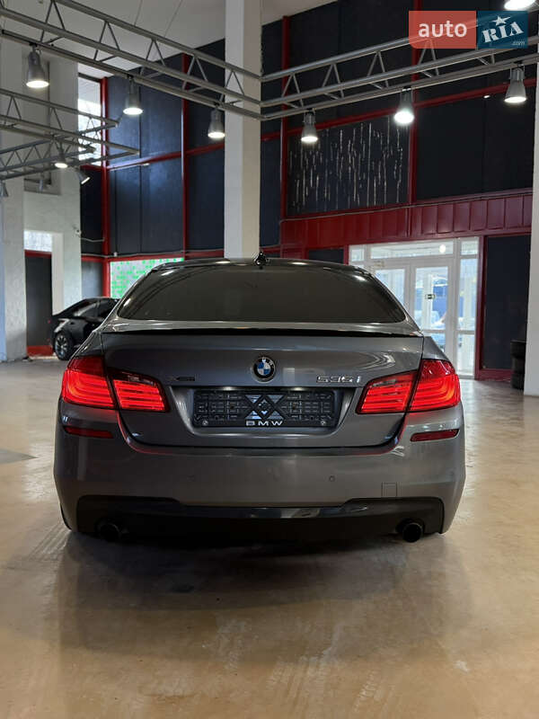 Седан BMW 5 Series 2012 в Запорожье