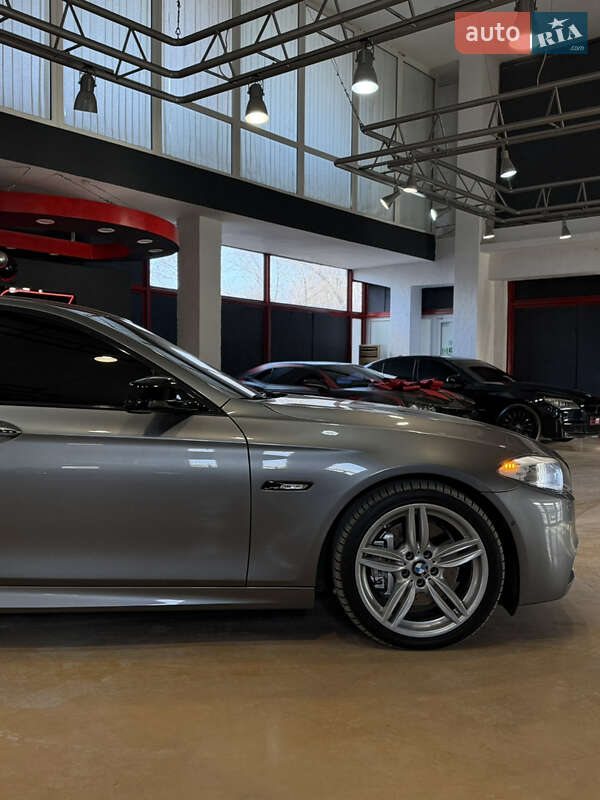 Седан BMW 5 Series 2012 в Запорожье