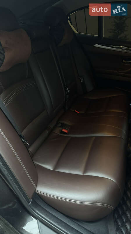 Седан BMW 5 Series 2013 в Одессе