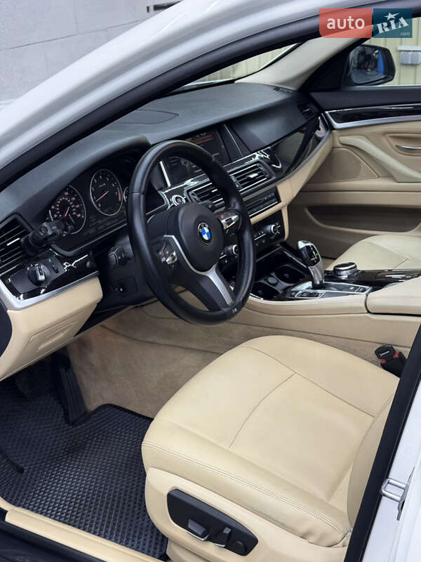 Седан BMW 5 Series 2013 в Кременчуге