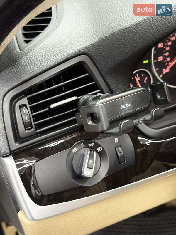 Седан BMW 5 Series 2013 в Кременчуге