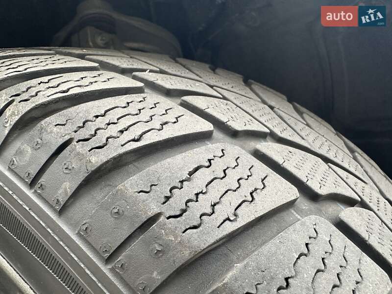 Седан BMW 5 Series 2014 в Києві