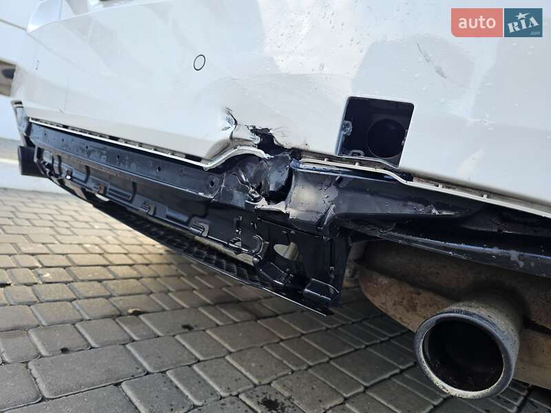 Седан BMW 5 Series 2014 в Одессе