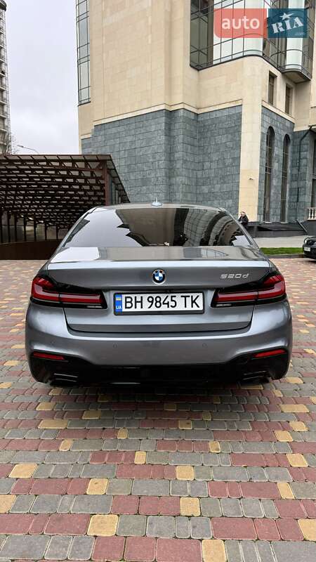 Седан BMW 5 Series 2017 в Одессе