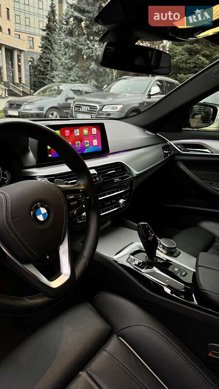 Седан BMW 5 Series 2017 в Одессе