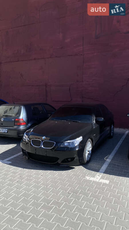 Седан BMW 5 Series 2005 в Теребовле