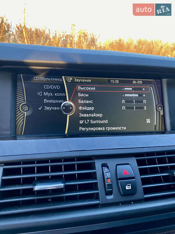 Седан BMW 5 Series 2010 в Кореці фото 23 Седан BMW 5 Series 2010 в Кореці