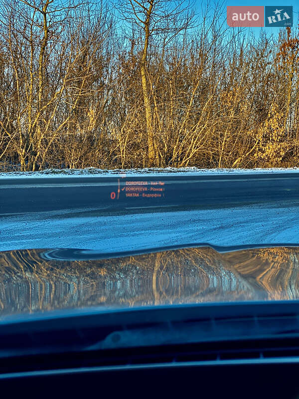 Седан BMW 5 Series 2010 в Кореці фото 24 Седан BMW 5 Series 2010 в Кореці