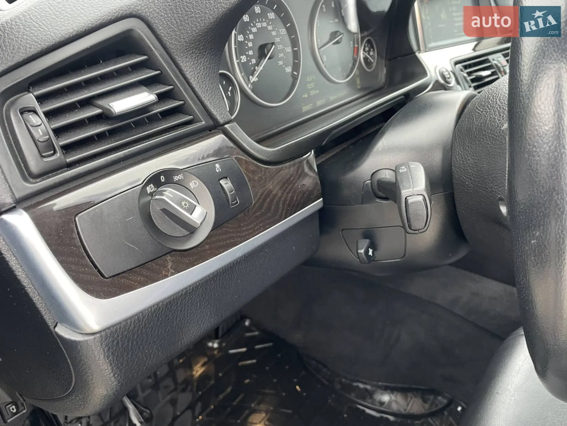 2014 BMW 5er - мініатюра 11