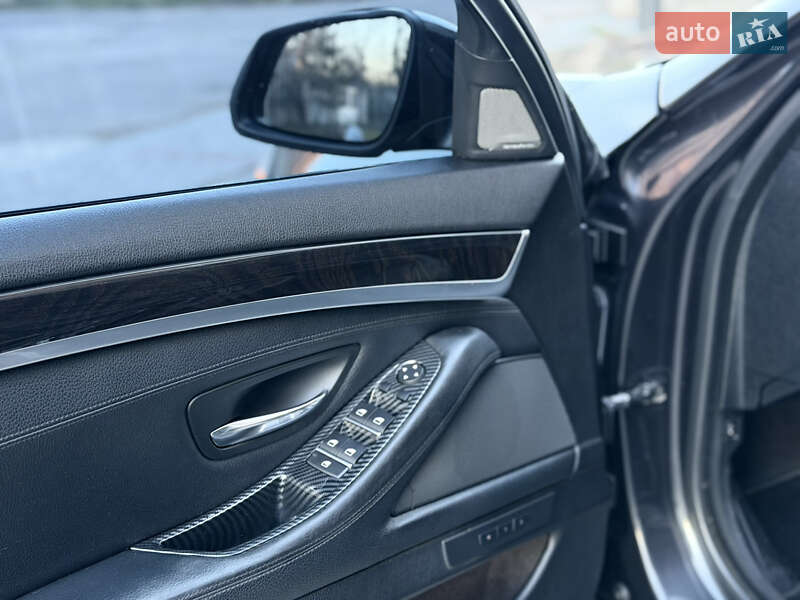 Седан BMW 5 Series 2013 в Одесі