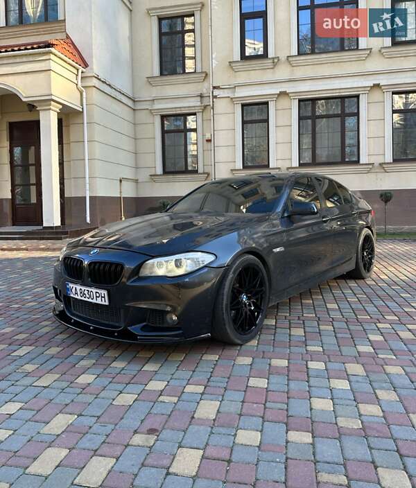BMW 5 Series 2011