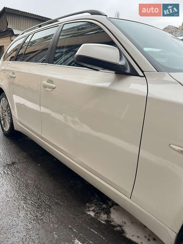 Універсал BMW 5 Series 2010 в Києві фото 14 Універсал BMW 5 Series 2010 в Києві