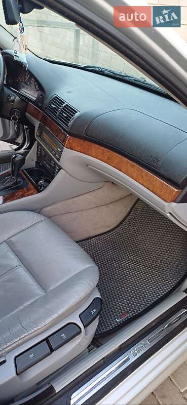 Седан BMW 5 Series 2001 в Рівному фото 9 Седан BMW 5 Series 2001 в Рівному