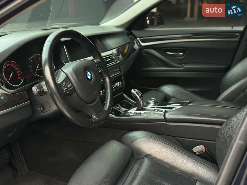 Седан BMW 5 Series 2015 в Києві