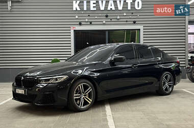 Седан BMW 5 Series 2020 в Киеве