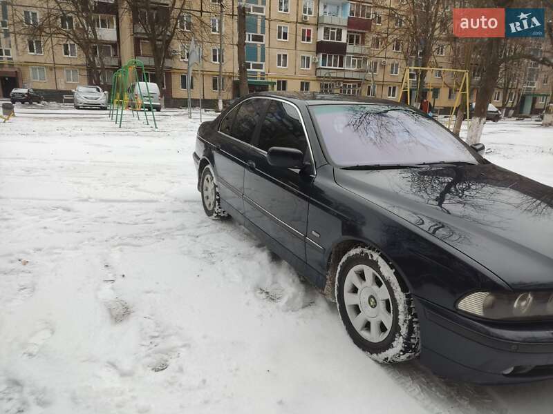 Седан BMW 5 Series 2000 в Кривому Розі