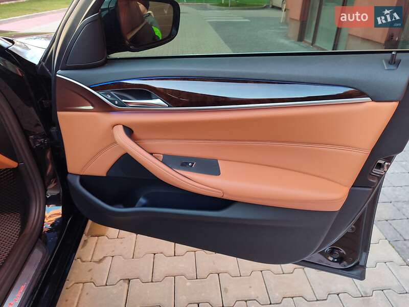 Седан BMW 5 Series 2018 в Ивано-Франковске фото 34 Седан BMW 5 Series 2018 в Ивано-Франковске
