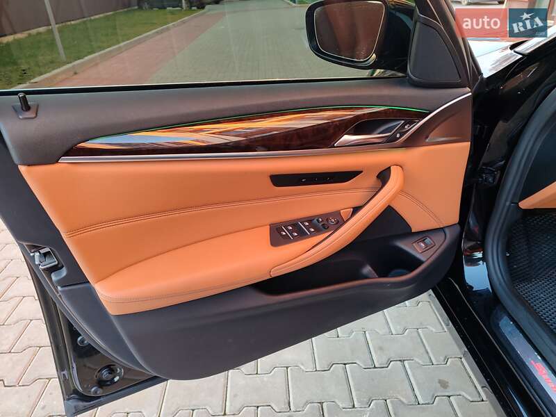 Седан BMW 5 Series 2018 в Ивано-Франковске фото 47 Седан BMW 5 Series 2018 в Ивано-Франковске