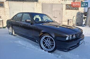 Седан BMW 5 Series 1995 в Запоріжжі