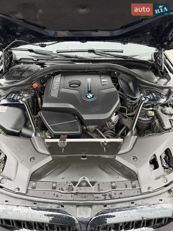 Седан BMW 5 Series 2017 в Камне-Каширском